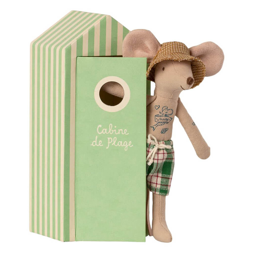 Maileg Dad Beach Mouse Doll in Cabin de Plage
