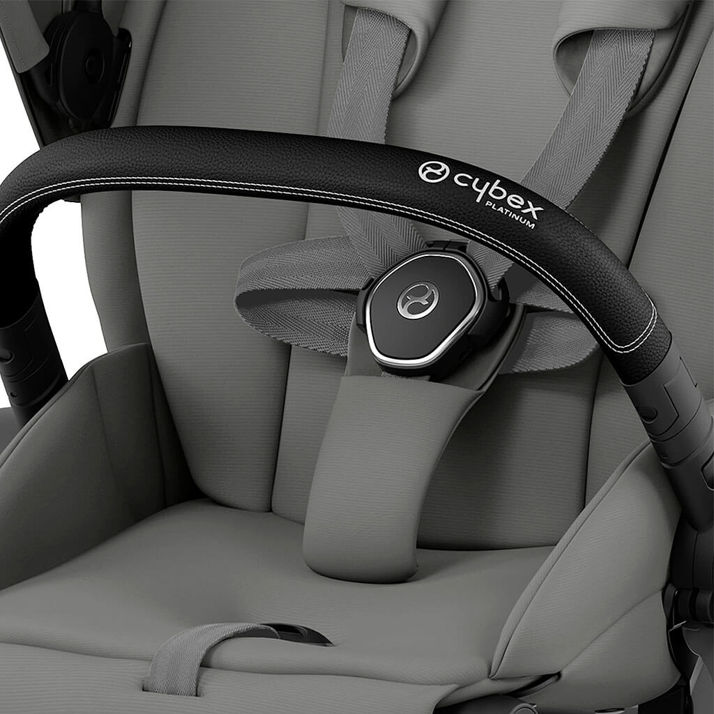 Color_Soho Grey | Priam 4 Stroller Chrome/Black | NINI and LOLI