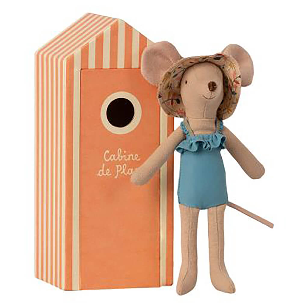 Maileg Mum Beach Mouse Doll in Cabin de Plage