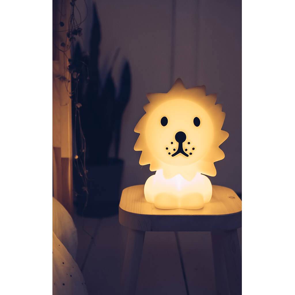 Modern Lamp First Light Lion